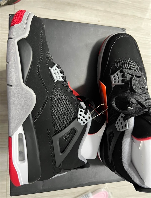 Air Jordan 4 Retro OG 'Bred' 2019 photo review