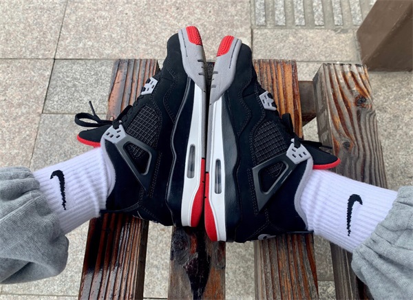 Air Jordan 4 Retro OG 'Bred' 2019 photo review