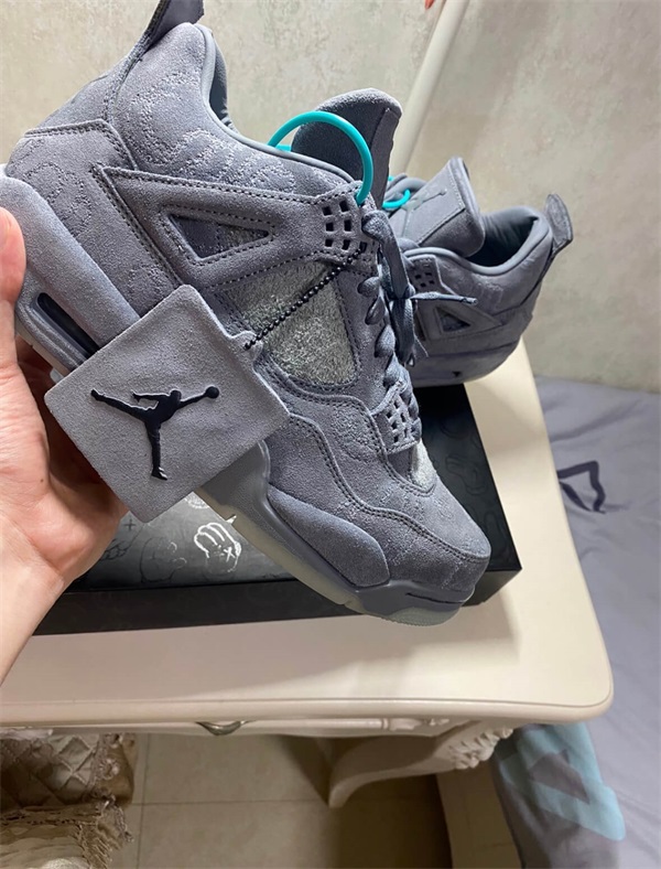 Air Jordan 4 Retro 'Cool Grey' 2019 photo review