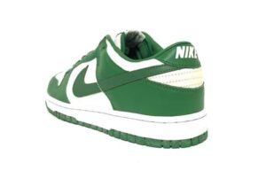 Nike-Dunk-Low-Celtic-White-Green-2004-304714-132-back-corner.jpg